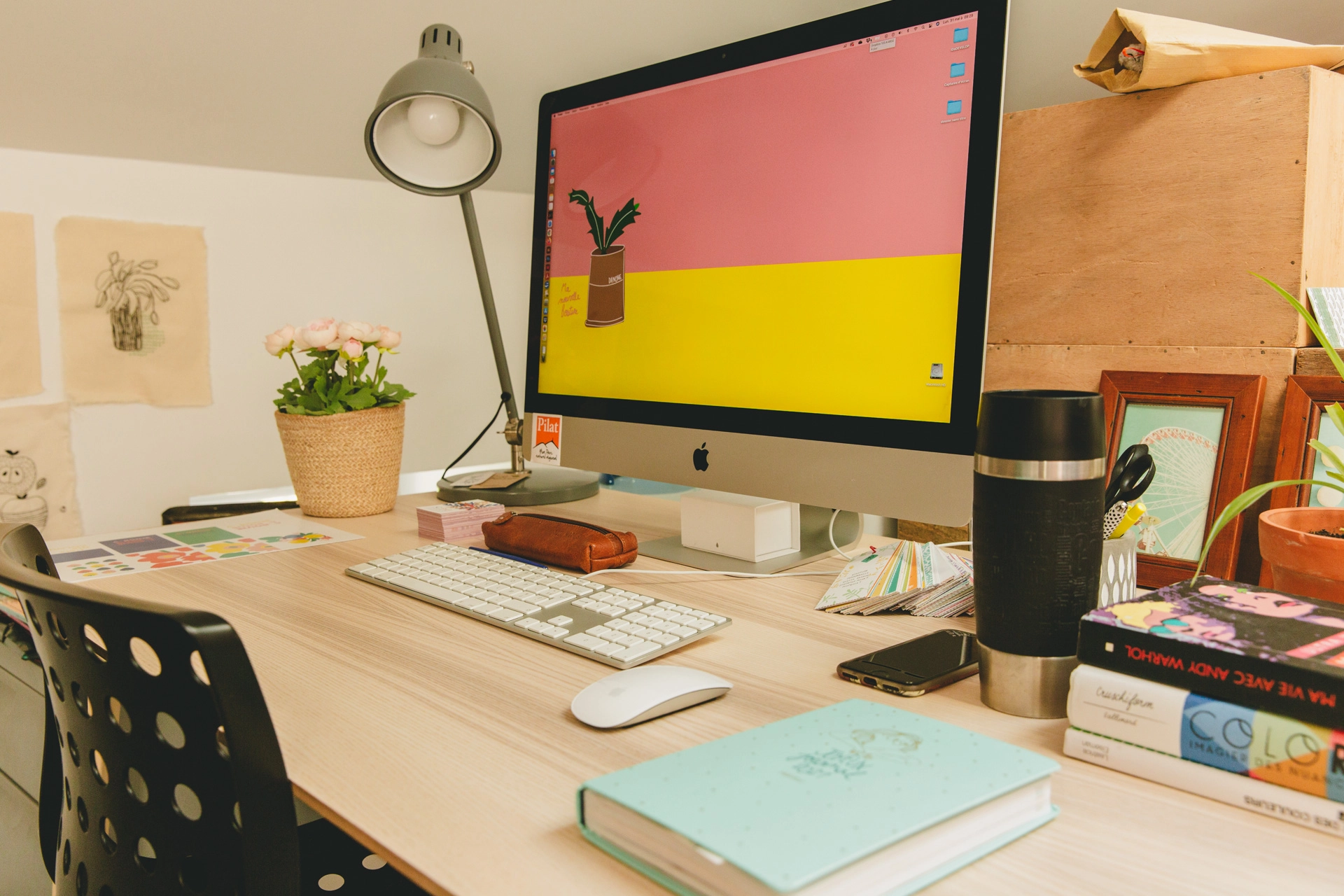 corpo espace travail bureau graphiste mademoiselle r monsieur p photographe videaste annonay ardeche