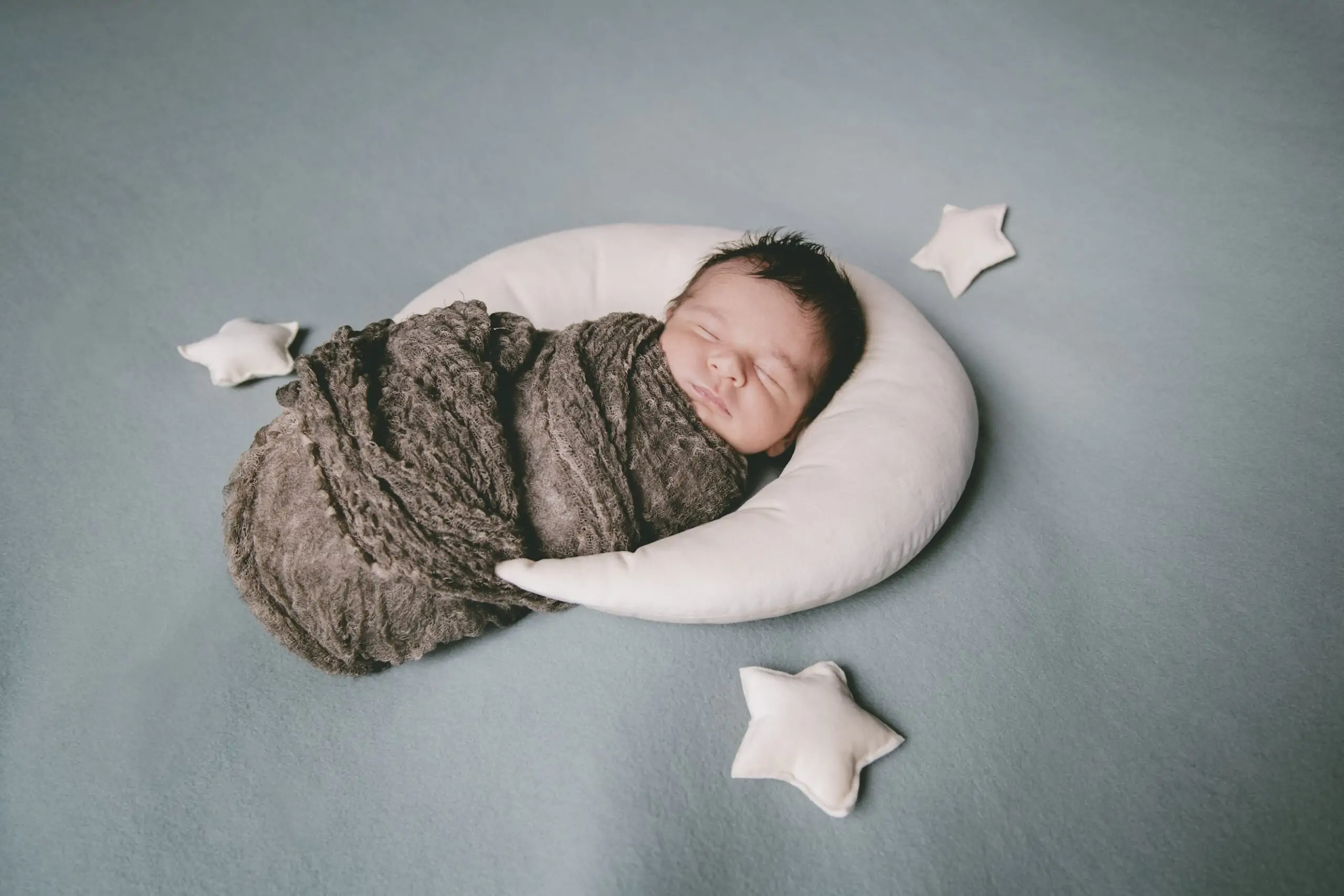 photographe naissance ardeche etoile bebe studio mademoiselle r monsieur p